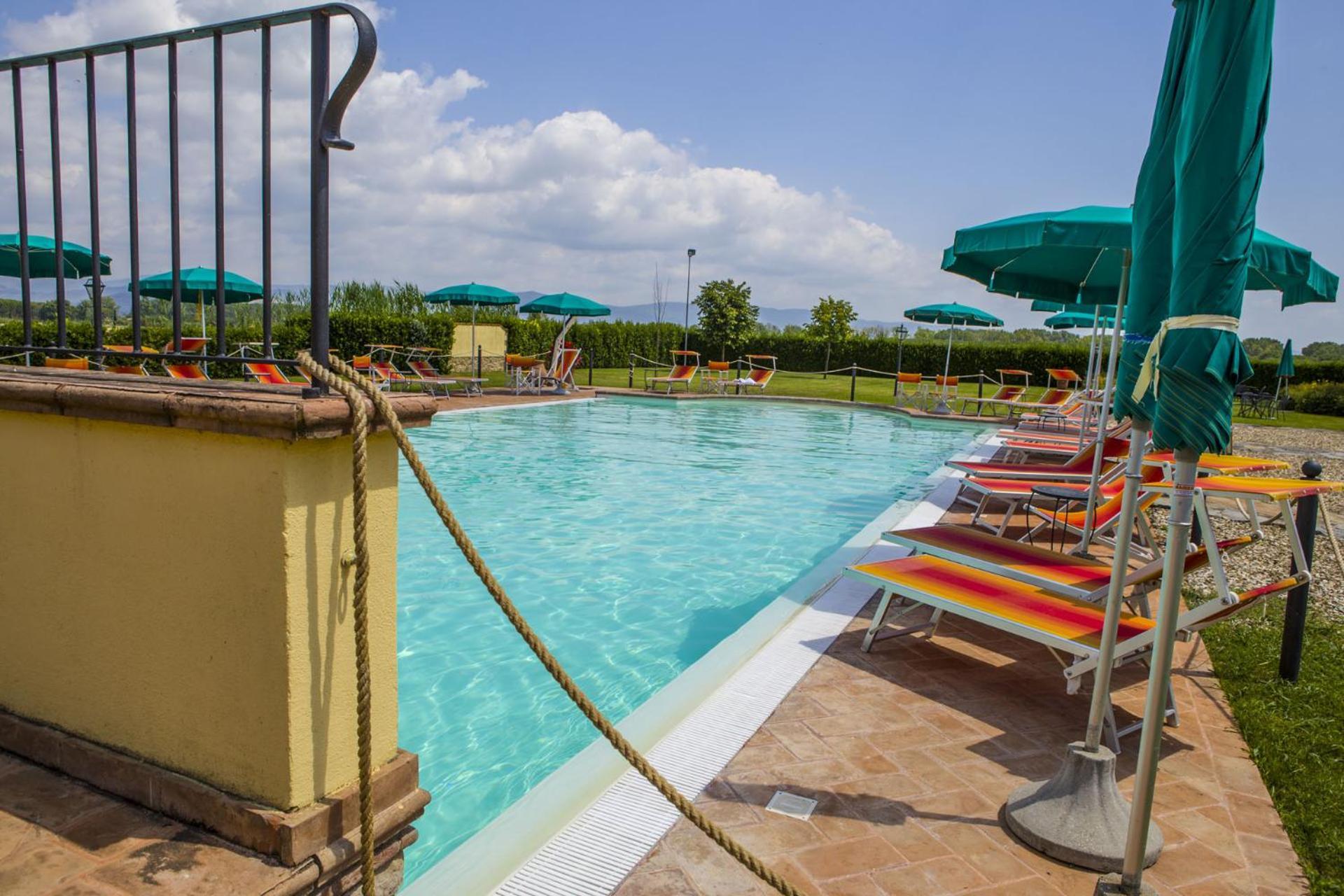 Villa Del Lago - Homelike Villas Castiglione del Lago Exterior foto